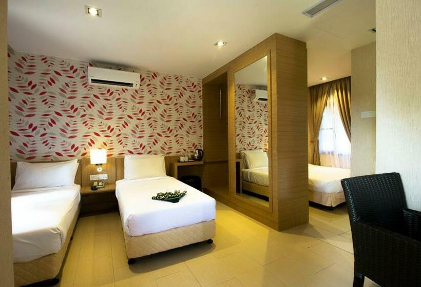 Полулюкс, De Palma Resort Kuala Selangor