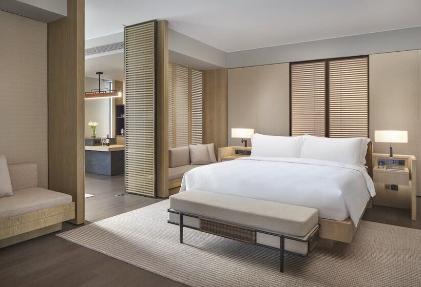 Apartament Club Suite z widokiem na morze, Intercontinental Shenzhen Dameisha Resort, An Ihg