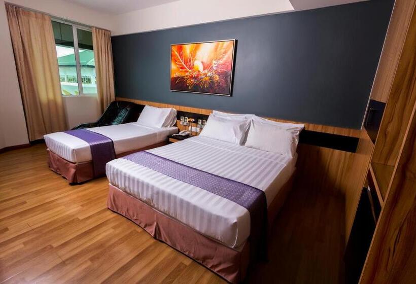 家庭间, Mariner Hotel Labuan