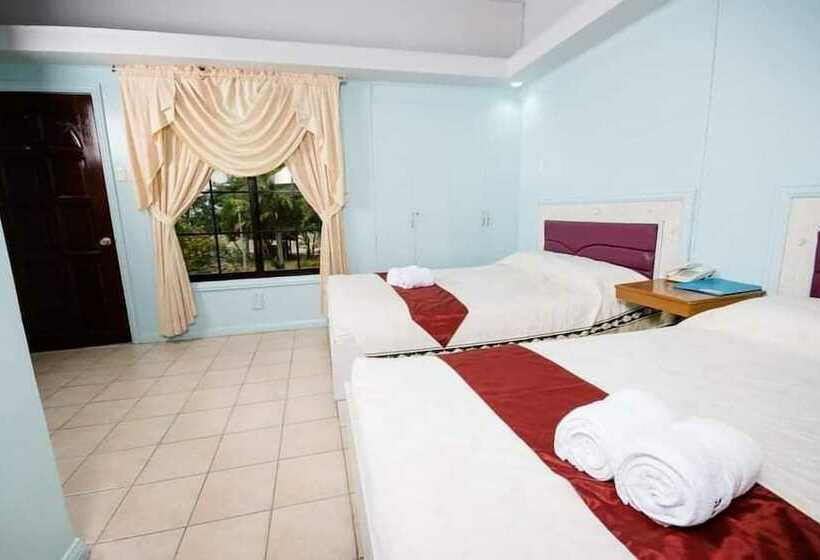 اتاق لوکس, San Remigio Beach Club Sports And Leisure Resort