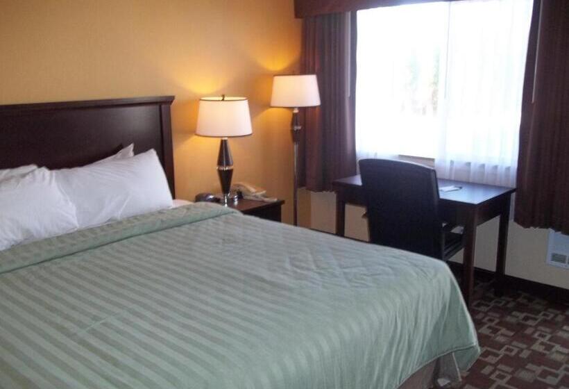 Стандартный Номер Кровать Кинг, Travelodge By Wyndham Newport