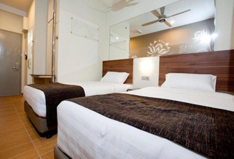 패밀리 룸, Tune Hotel   Danga Bay Johor