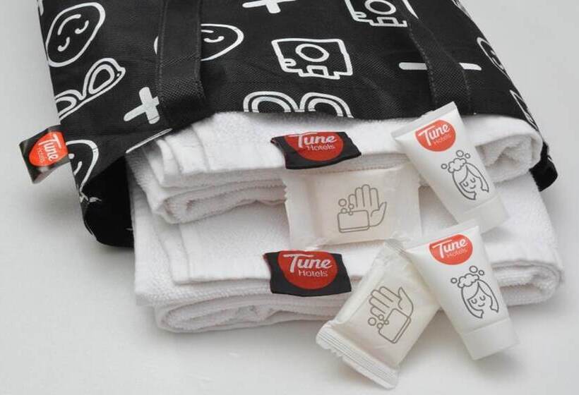 חדר סטנדרט, Tune Hotel   Danga Bay Johor