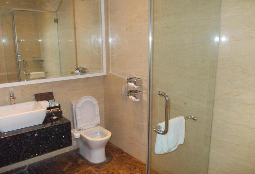 스위트, Ksl Hotel & Resort