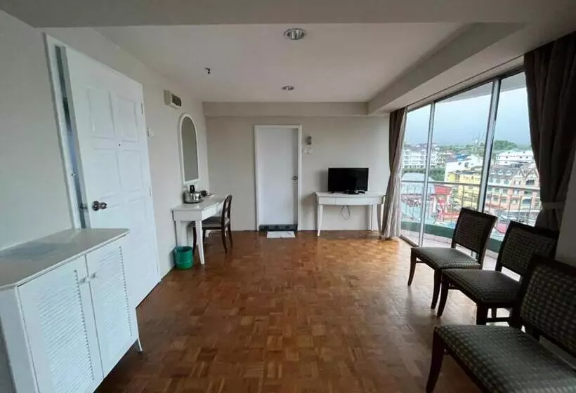 Perhesviitti, Star Regency Hotel Apartments