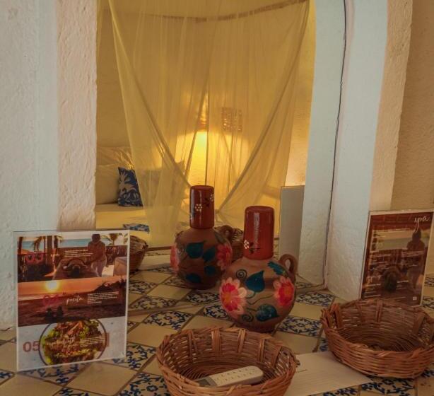 סוויטה נוף לגינה, Baxar