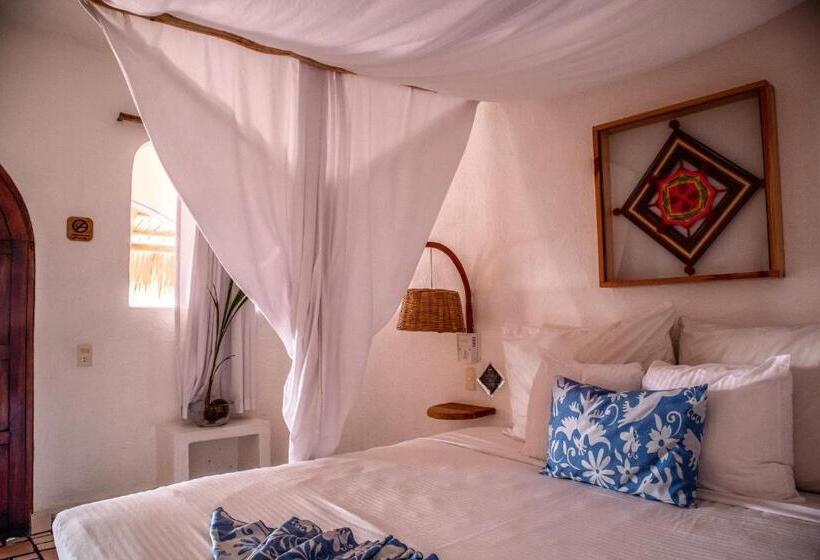 סוויטת ג'וניור, Baxar