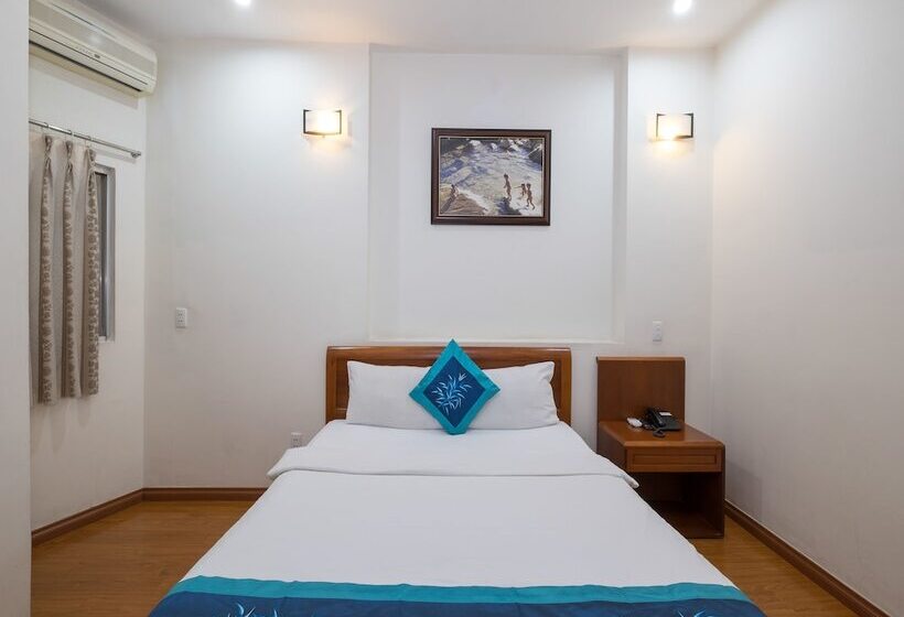 اتاق سوپریور, Blue River