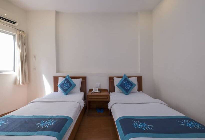 اتاق سوپریور, Blue River