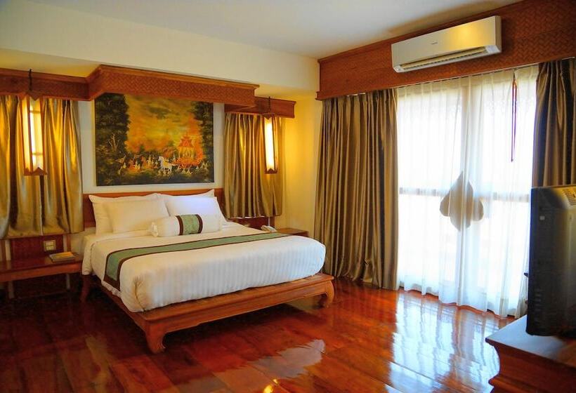 주니어 스위트, Chanthapanya