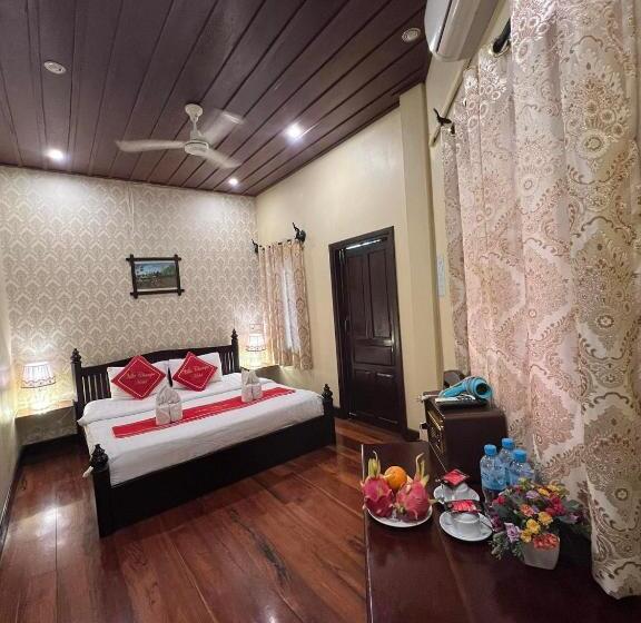 חדר סטנדרט לשלושה עם טרסה, Villa Champa