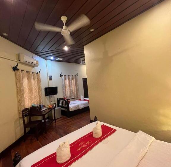 חדר סטנדרט לשלושה עם מרפסת, Villa Champa