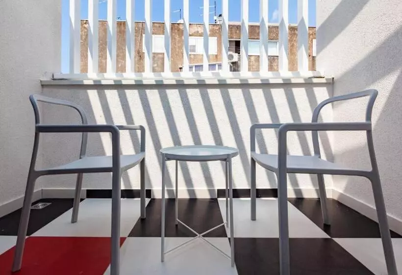 Deluxe-huone Parveke, Subtub Hostel Makarska