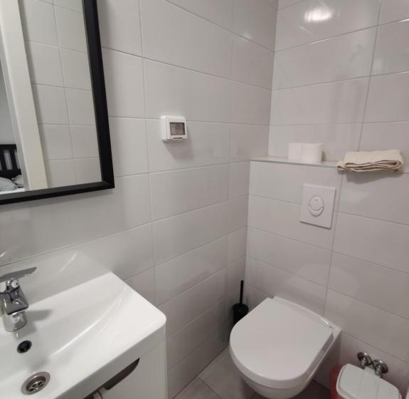 غرفة قياسية, Subtub Hostel Makarska