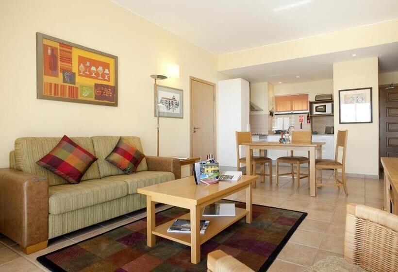 带2个卧室的公寓, Village Cabo Girao