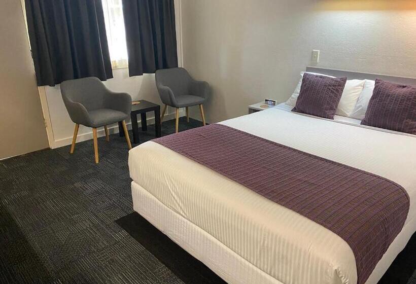 חדר דלוקס, Ben Hall Motor Inn