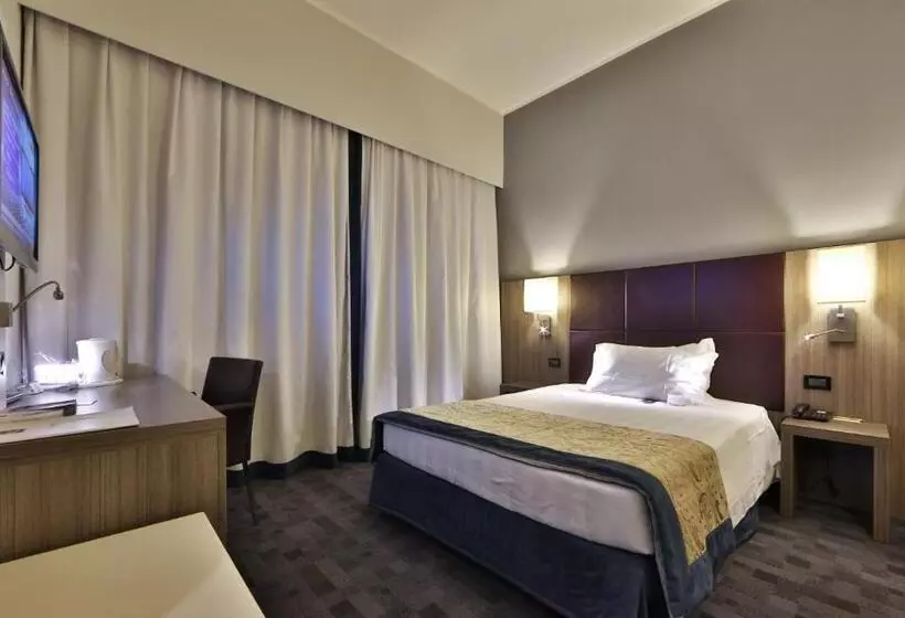 スタンダードシングルルーム, Best Western Plus Borgolecco