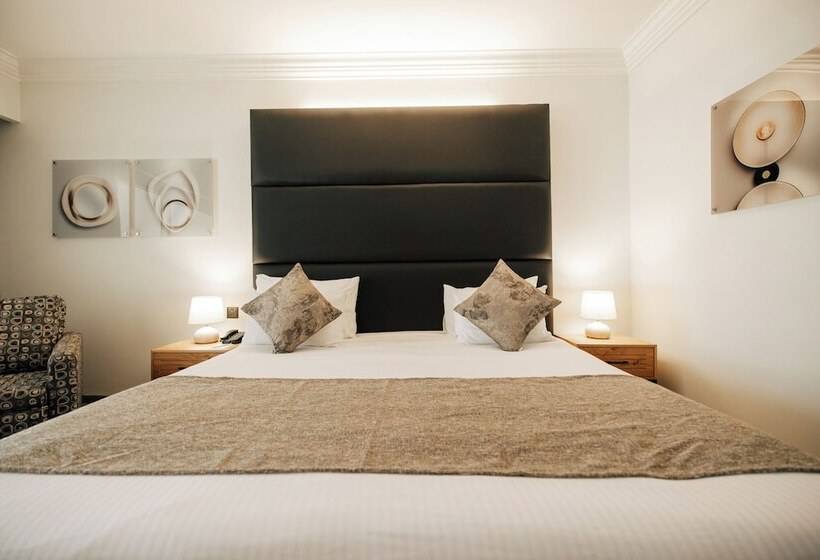 חדר פרמיום עם נוף לבריכה, David Dead Sea Resort & Spa