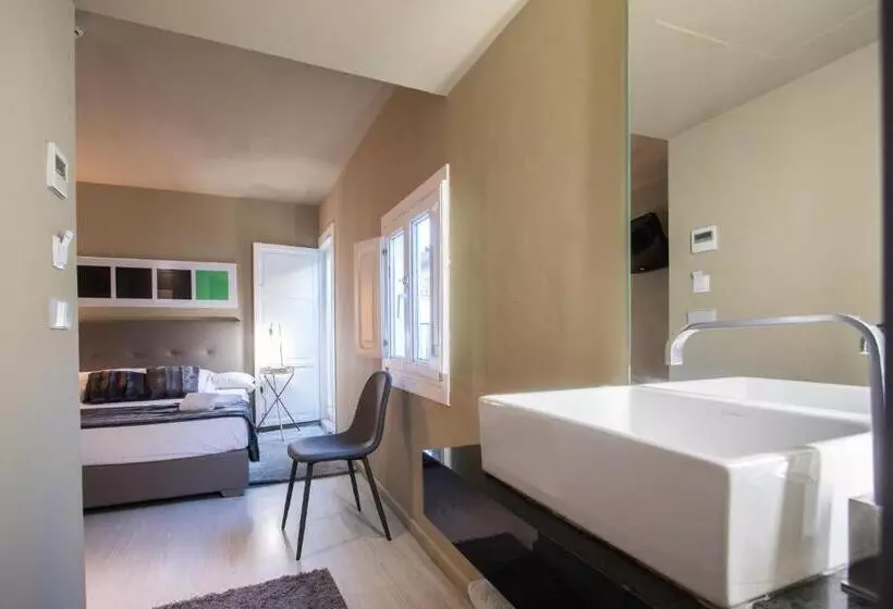 اتاق استاندارد, Cosy Rooms Tapinería