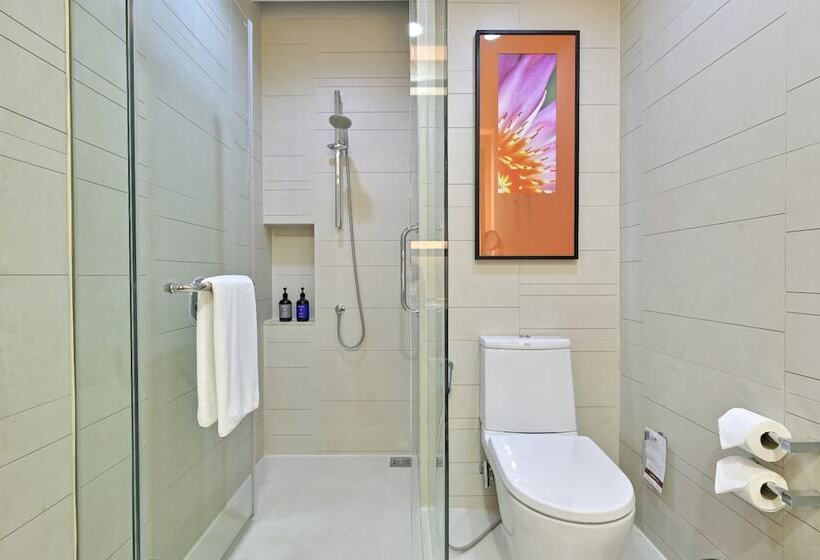 اتاق سوپریور, Eastin Grand Hotel Sathorn