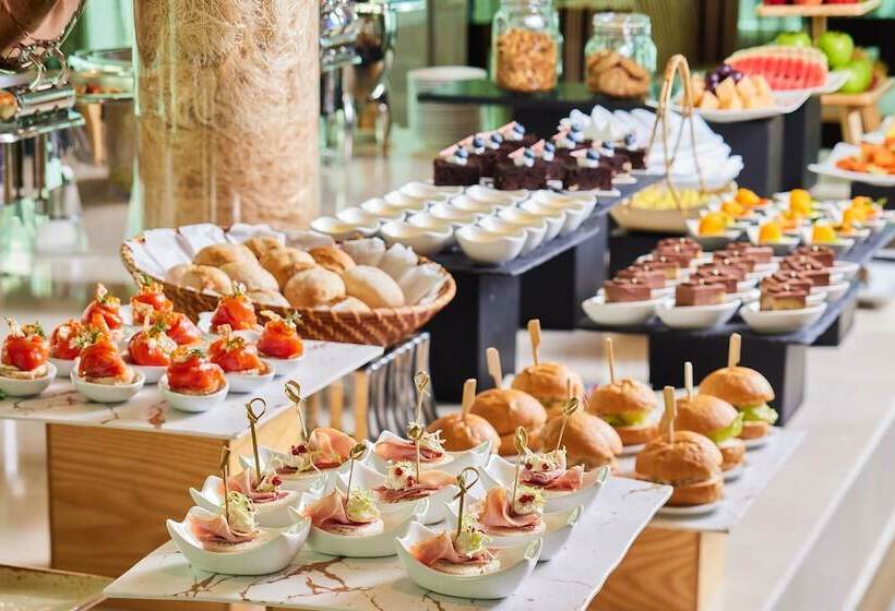 غرفة تنفيذية, Eastin Grand Hotel Sathorn