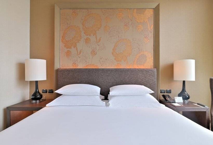 غرفة تنفيذية, Eastin Grand Hotel Sathorn