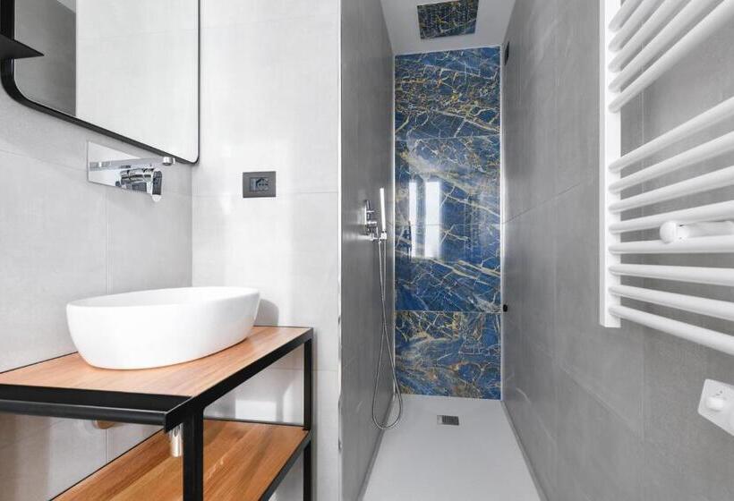 חדר סופריור, Arya By Mauro