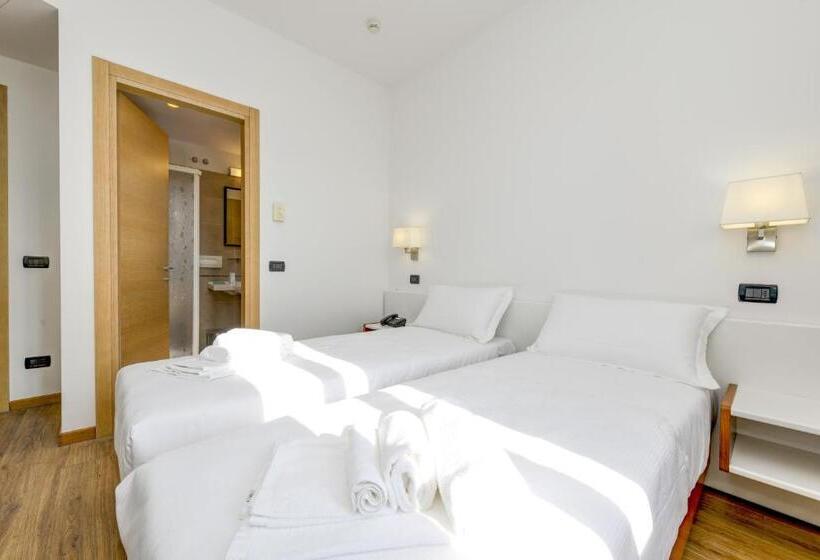 חדר סטנדרט עם מרפסת, Arya By Mauro