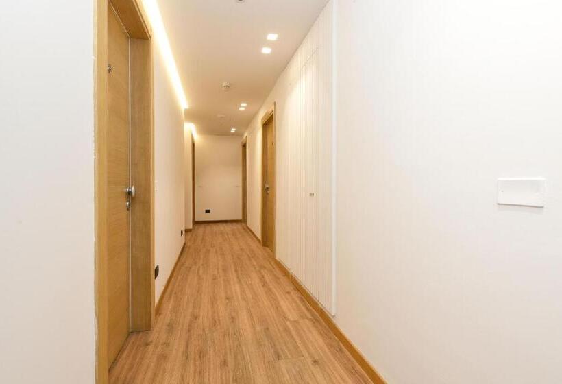 חדר סטנדרט לשלושה, Arya By Mauro