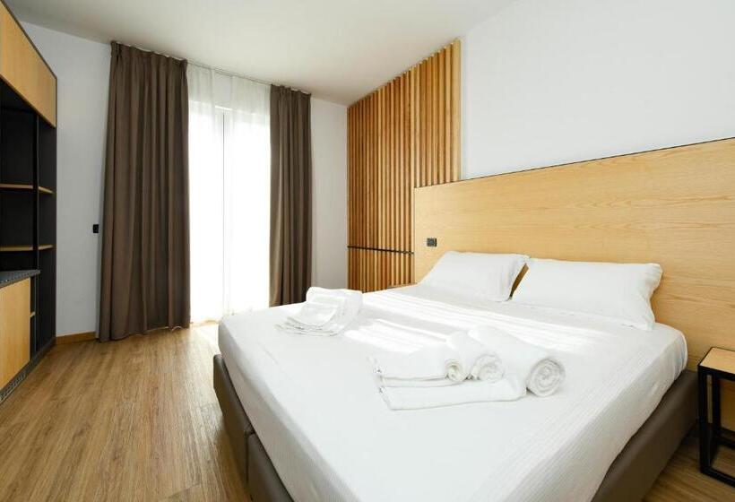 סוויטה, Arya By Mauro