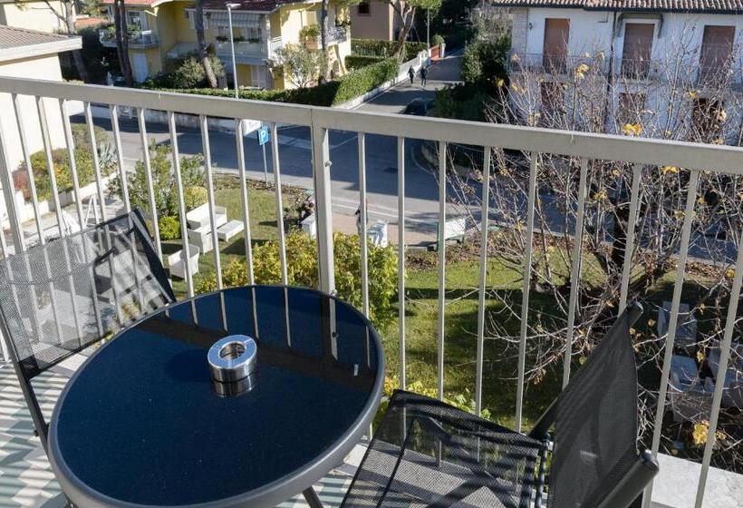 חדר סטנדרט, Arya By Mauro