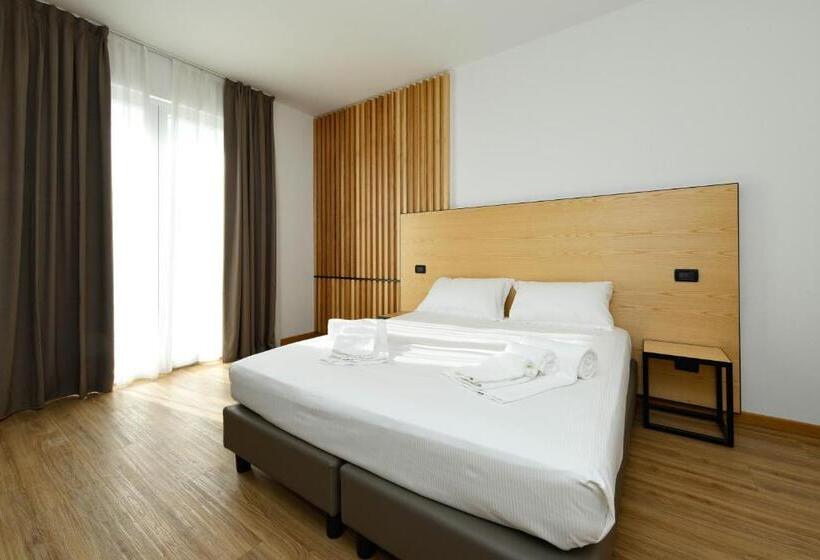 סוויטה, Arya By Mauro