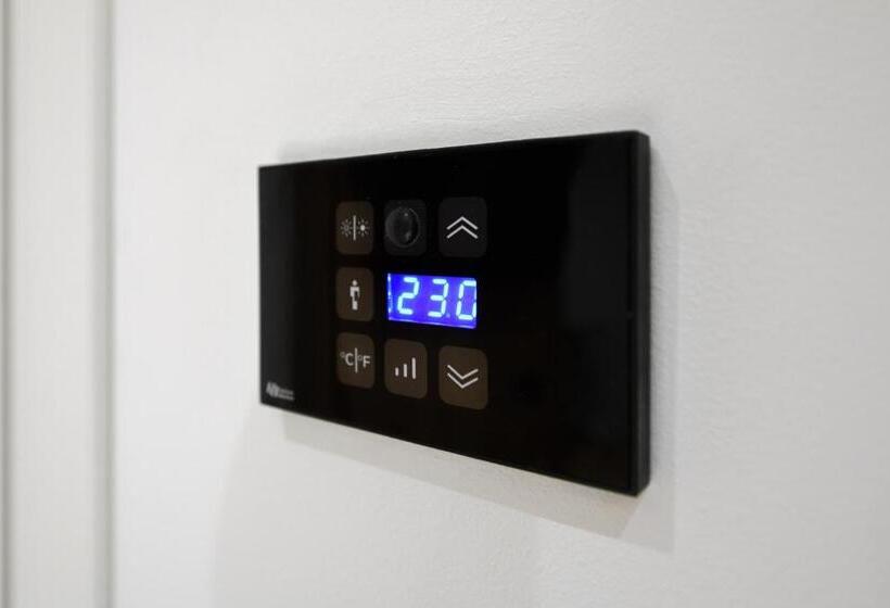 חדר סטנדרט לארבעה, Arya By Mauro