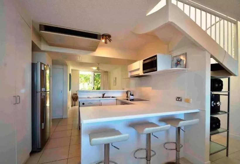 1 Bedroom Penthouse Apartment, Noosa Hill Resort