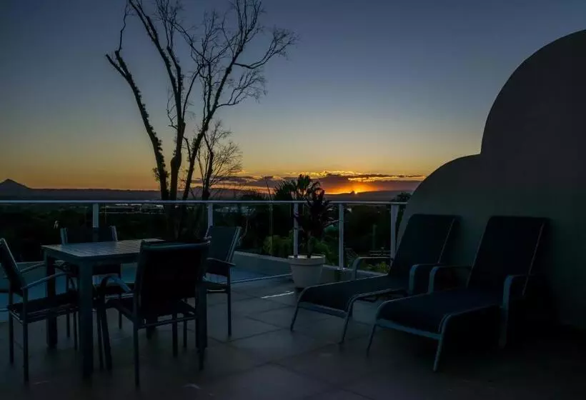 , Noosa Hill Resort