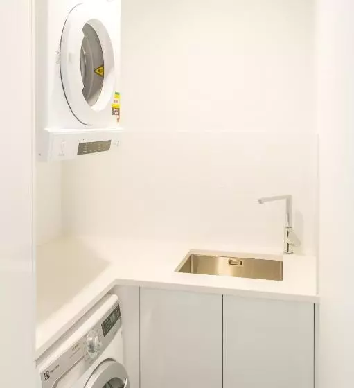 1 Bedroom Penthouse Apartment, Noosa Hill Resort