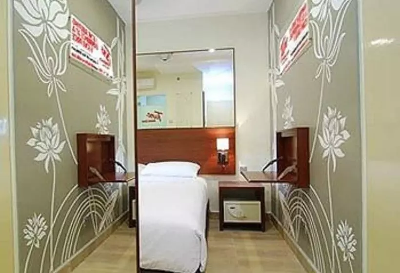 اتاق استاندارد با چشم‌انداز شهر, Tune Hotel Georgetown Penang