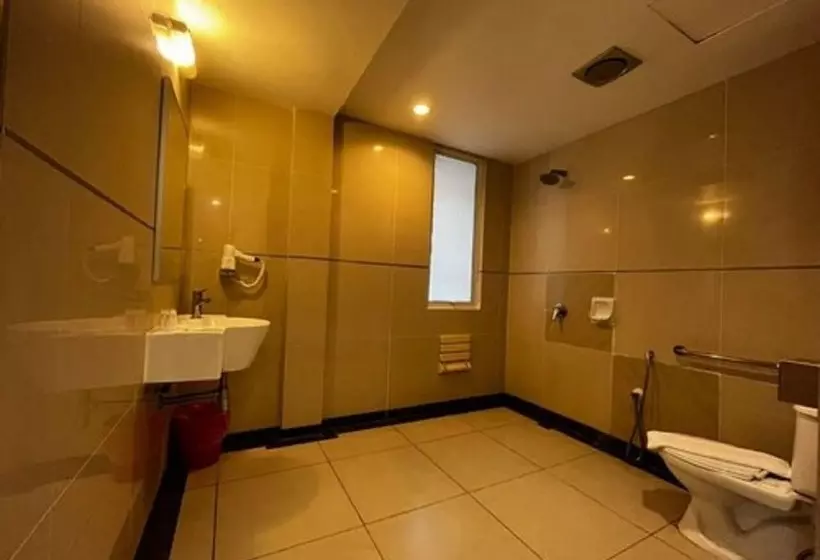 اتاق استاندارد سه نفره, Tune Hotel Georgetown Penang