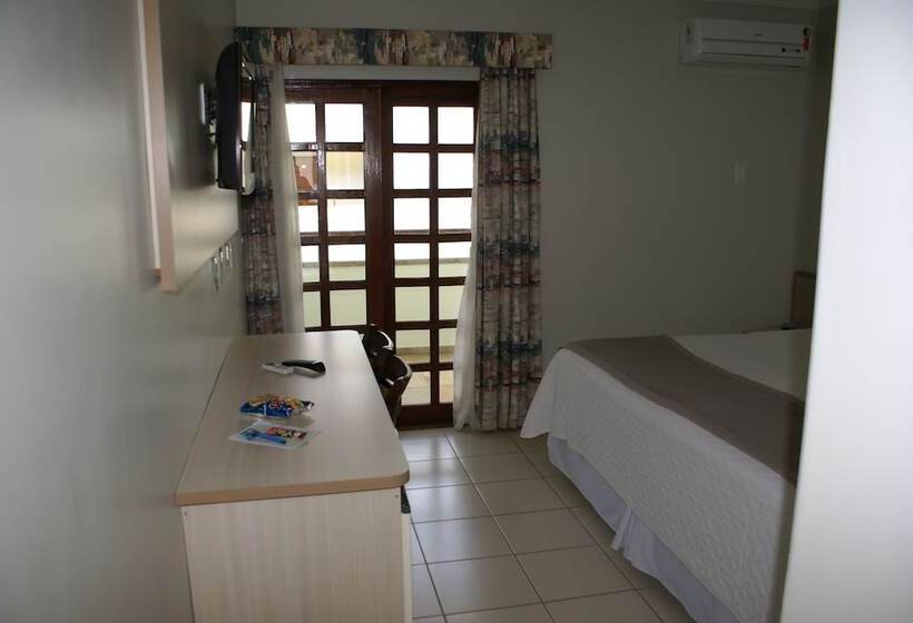 Номер Стандарт, Verdes Vales Lazer