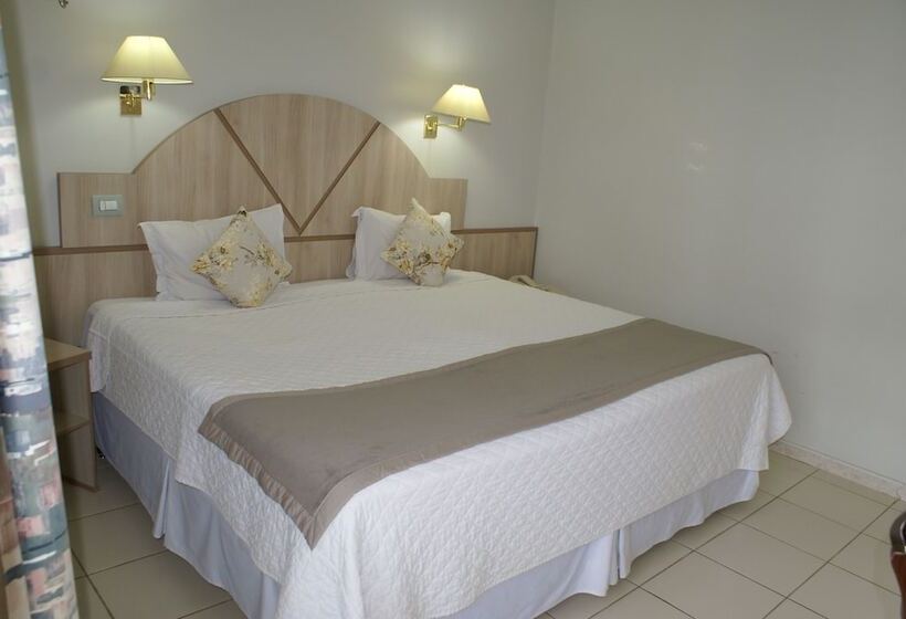 Номер Стандарт, Verdes Vales Lazer