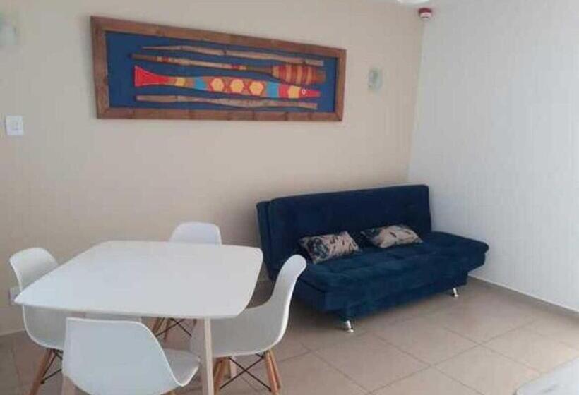 1 Bedroom Deluxe Apartment Sea View, Maricá