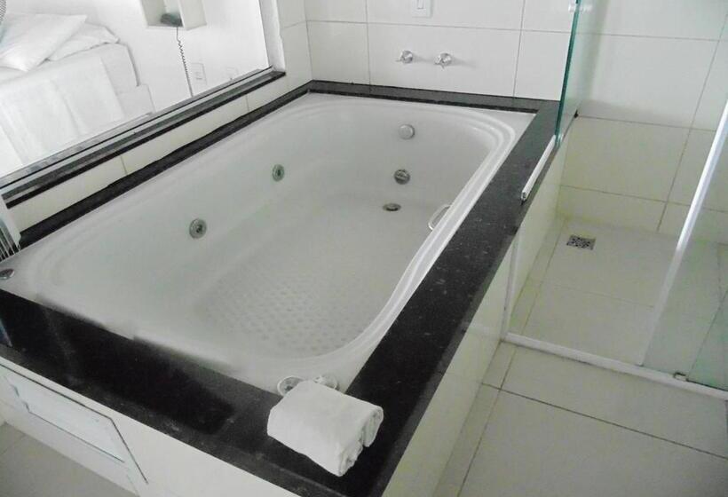 Deluxe Suite Sea View, Maricá