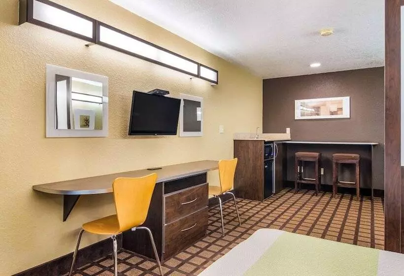 Sviitti, Motel 6 Canton, Ga