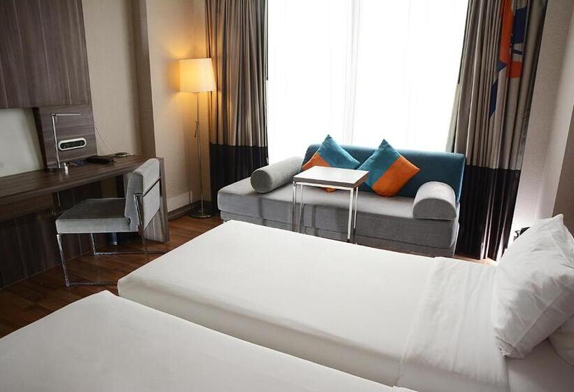 Номер Стандарт, Novotel Bangkok Impact
