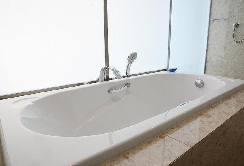 高级套房, Novotel Bangkok Impact