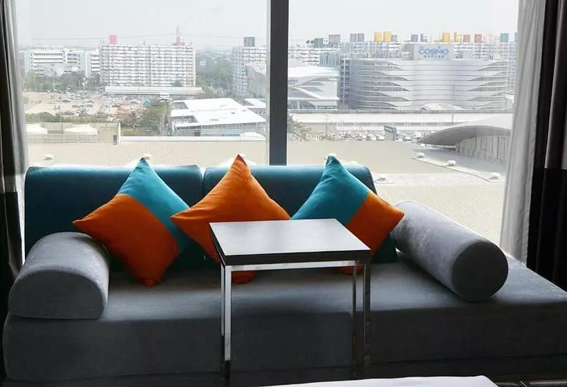 キングサイズベッドのエクゼクティブルーム, Novotel Bangkok Impact