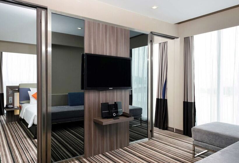 高级套房, Novotel Bangkok Impact