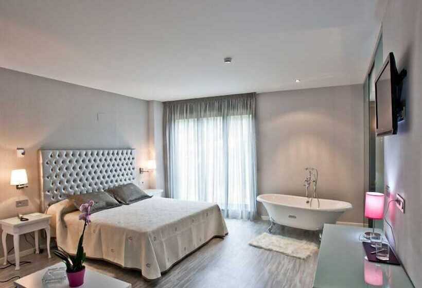 标准间, Alix Boutique