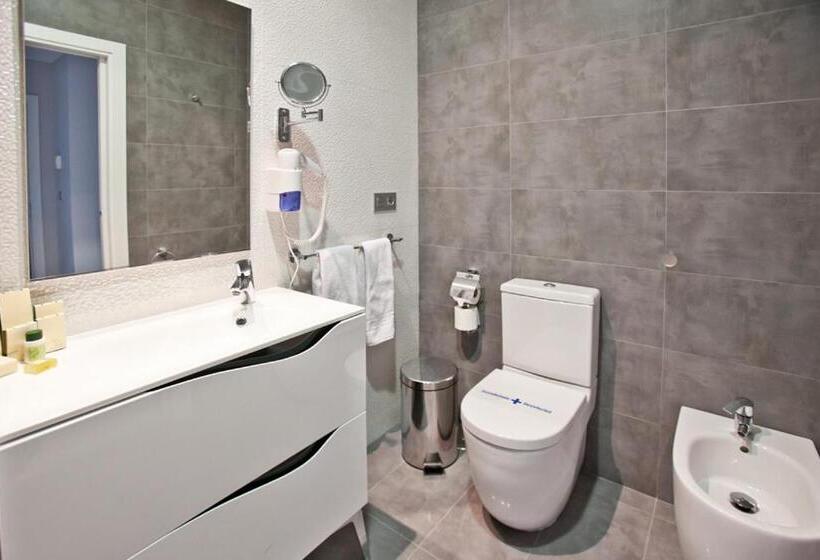 家庭间, Alix Boutique