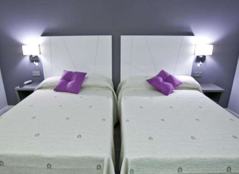 标准间, Alix Boutique